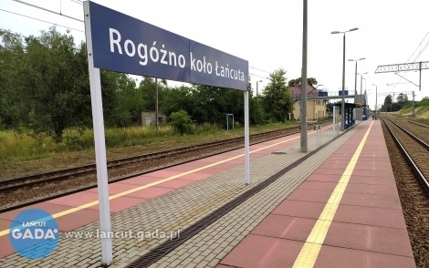 Z samochodu do pociągu - nowy parking w Rogóżnie