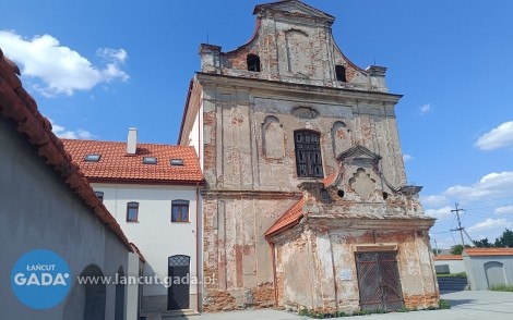 Prace przy zabytkowym, niegdyś polskim, klasztorze na Ukrainie