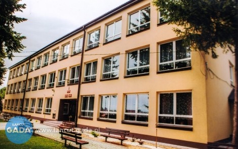 Stypendia dla uczniów żołyńskiego LO w górę!