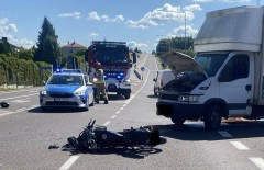 Zderzenie motocykla z&nbsp;autem dostawczym