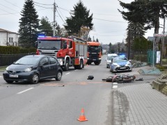 Ranny 17-latek, nie posiadał uprawnień do kierowania motocyklem